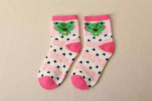 冬日幼兒園保暖指南 科學穿衣與襪子的選擇